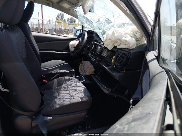 Toyota YARIS L 2015 VNKJTUD35FA028779 Image 5
