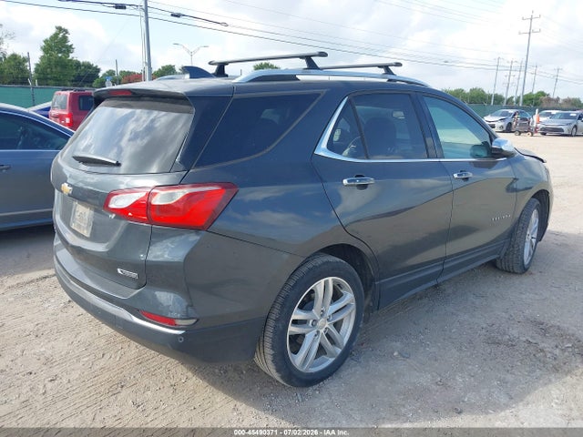 2GNAXMEV5J6135745 Chevrolet Equinox Premier