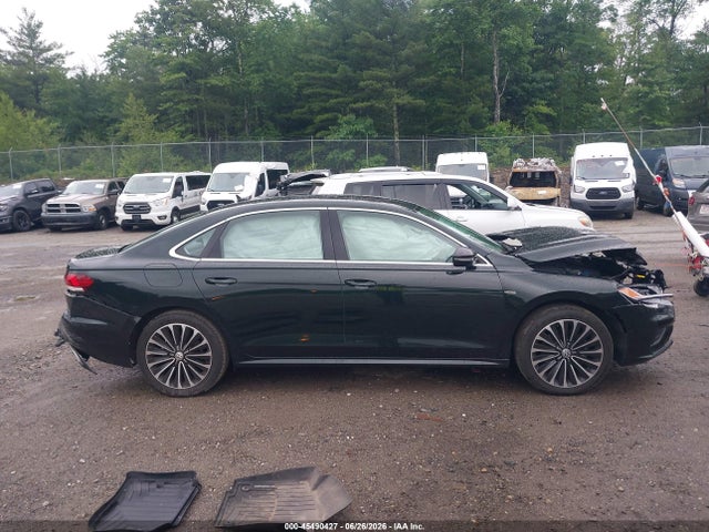 1VWBA7A35NC003275 Volkswagen Passat 2.0t Limited Edition