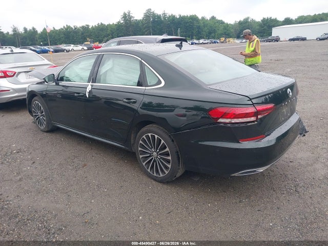 1VWBA7A35NC003275 Volkswagen Passat 2.0t Limited Edition
