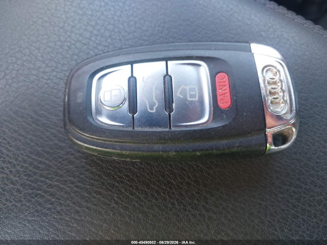 2010 Audi A4 2.0t Premium მანქანა იყიდება აუქციონზე, vin: WAUFFAFL6AN052976, აუქციონის ნომერი: 45490502