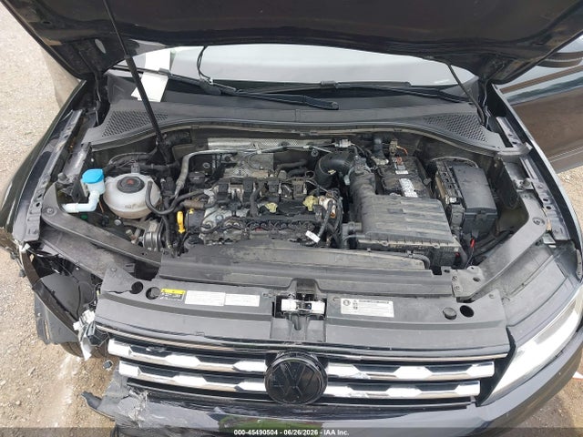 3VV2B7AX4KM092075 Volkswagen Tiguan 2.0t Se/2.0t Sel/2.0t Sel R-line/2.0t Sel R-line Black