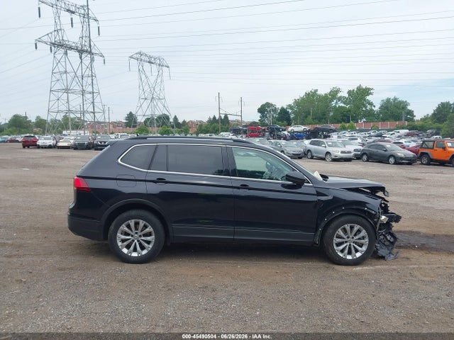 3VV2B7AX4KM092075 Volkswagen Tiguan 2.0t Se/2.0t Sel/2.0t Sel R-line/2.0t Sel R-line Black