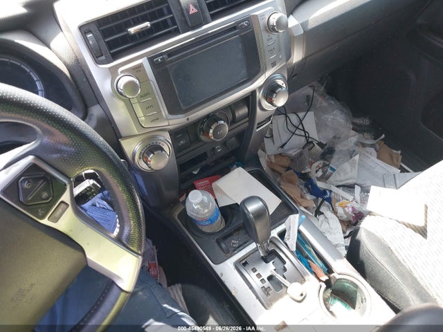 Toyota 4RUNNER SR5 2015 JTEZU5JR5F5102326 Image 11