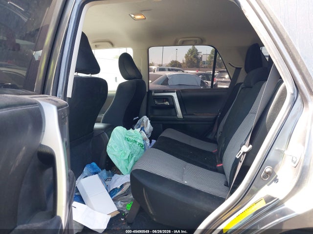 Toyota 4RUNNER SR5 2015 JTEZU5JR5F5102326 Image 8