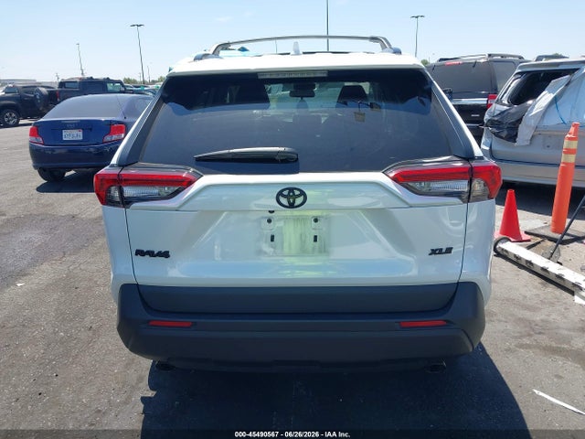 Toyota Rav4 Xle Premium 2023 2T3C1RFV4PW278567 Image 16