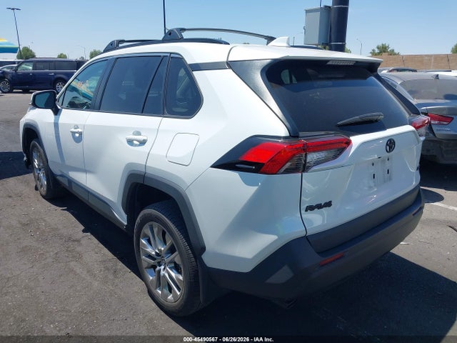 Toyota Rav4 Xle Premium 2023 2T3C1RFV4PW278567 Image 3