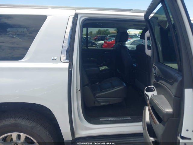Chevrolet Suburban Lt 2018 1GNSKHKC0JR280600 Image 8