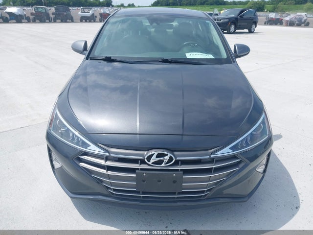 5NPD74LF8LH614810 Hyundai ELANTRA SE