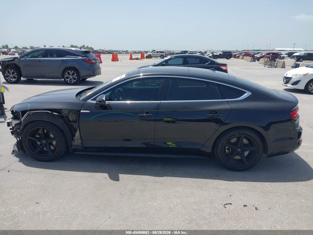 45490663 :رقم المزاد ، WAUENCF55JA084384 vin ، 2018 Audi A5 2.0t Premium مزاد بيع