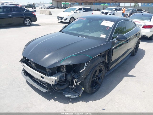 45490663 :رقم المزاد ، WAUENCF55JA084384 vin ، 2018 Audi A5 2.0t Premium مزاد بيع