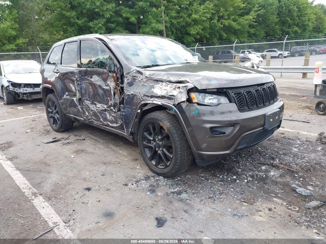 Продажа на аукционе авто 2018 Jeep Grand Cherokee Altitude 4x2, vin: 1C4RJEAG9JC208410, номер лота: 45490668
