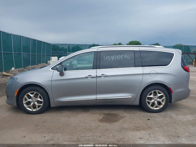 Aukcja sprzedaży 2017 Chrysler Pacifica Touring-l Plus, vin: 2C4RC1EG1HR543630, numer aukcji: 45490696