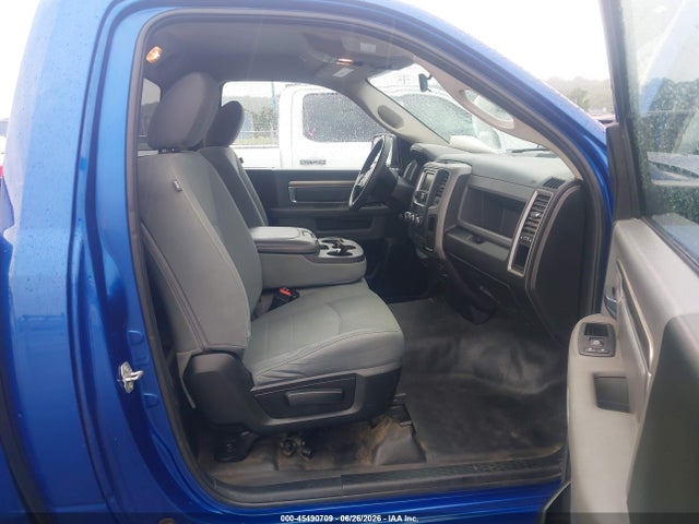 3C6JR6DG5KG502853 RAM 1500 Classic Tradesman 4x2 8&#039; Box