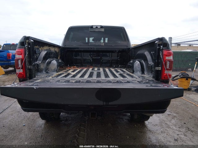 3C6UR5FLXMG682125 RAM 2500 Laramie 4x4 6&#039;4 Box