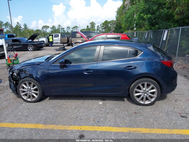 Продаж на аукціоні авто 2017 Mazda Mazda3 Grand Touring, vin: 3MZBN1M31HM133568, номер лоту: 45490788