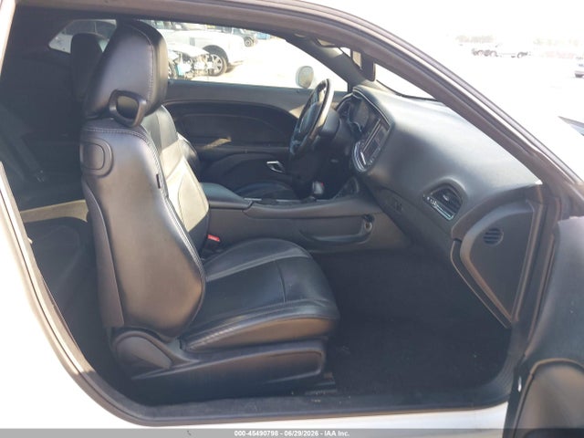 45490798 :رقم المزاد ، 2C3CDZBT9HH509268 vin ، 2017 Dodge Challenger R/t Plus مزاد بيع