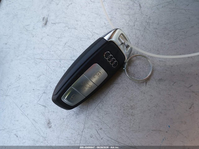 WA1LUBFZ1RP060323 Audi Q4 E-tron Premium Plus 55 Quattro