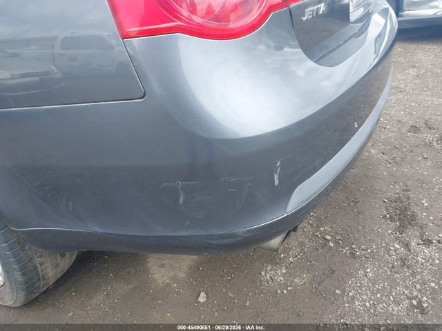 Auction sale of the 2006 Volkswagen Jetta Value Edition, vin: 3VWPF71K66M705622, lot number: 45490851