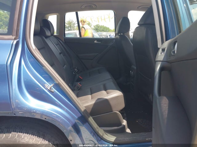 Продаж на аукціоні авто 2017 Volkswagen Tiguan 2.0t/2.0t S, vin: WVGAV7AX0HK033084, номер лоту: 45490927