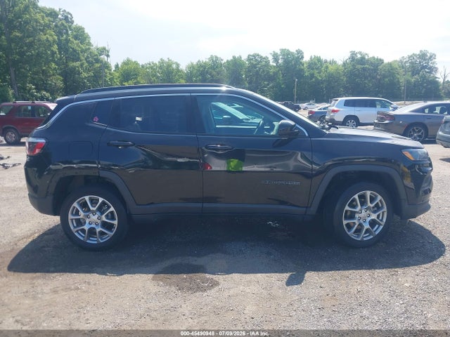 Продаж на аукціоні авто 2022 Jeep Compass Latitude Lux 4x4, vin: 3C4NJDFB9NT117881, номер лоту: 45490948