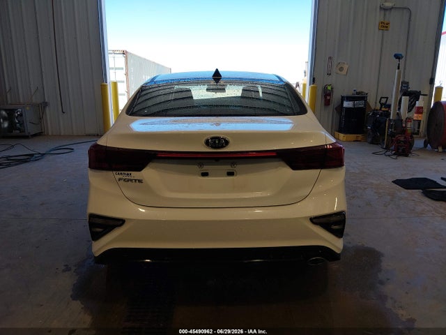 3KPF24AD4ME355487 KIA Forte Lxs
