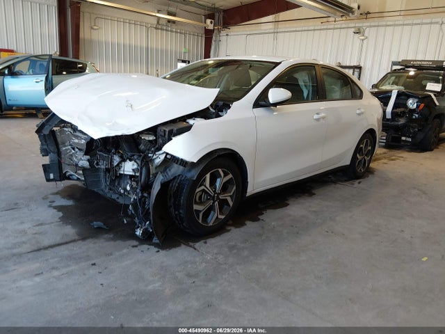 3KPF24AD4ME355487 KIA Forte Lxs