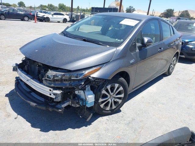 Toyota Prius Prime Le 2021 JTDKAMFP1M3165500 Image 2