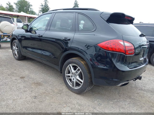 45490971 :رقم المزاد ، WP1AE2A22CLA93865 vin ، 2012 Porsche Cayenne Hybrid S مزاد بيع