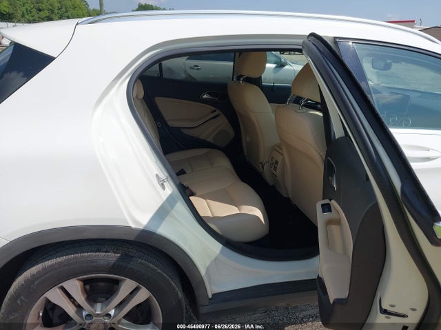 Продаж на аукціоні авто 2015 Mercedes-benz Gla 250, vin: WDCTG4EB2FJ112824, номер лоту: 45490977