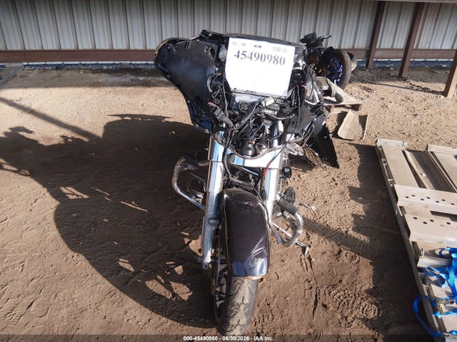 Harley-Davidson FLHXS 2021 1HD1KRP16MB637663 Image 5