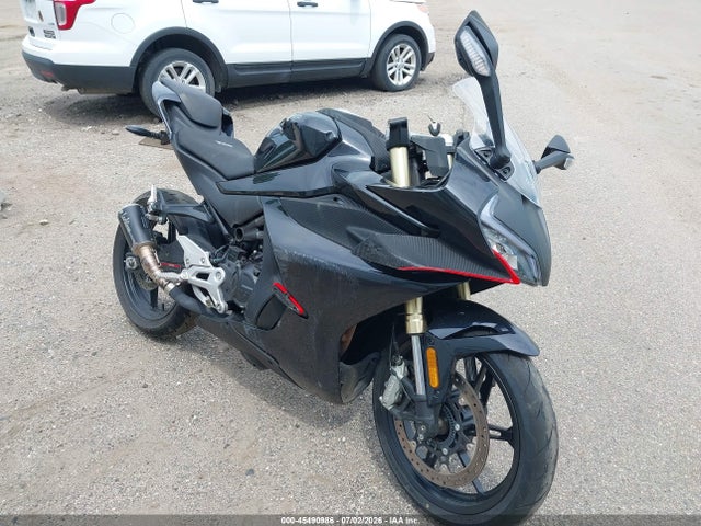 2024 LCEPESLA5R6001008 головне зображення