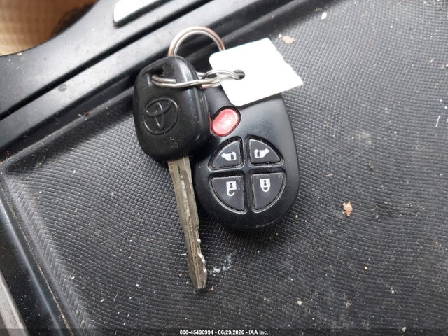 5TDJK3DCXES083512 Toyota Sienna Le 7 Passenger