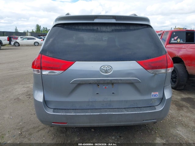 5TDJK3DCXES083512 Toyota Sienna Le 7 Passenger