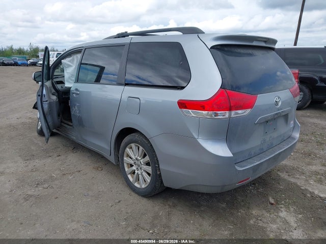5TDJK3DCXES083512 Toyota Sienna Le 7 Passenger