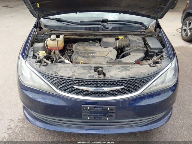 2017 Chrysler Pacifica Touring მანქანა იყიდება აუქციონზე, vin: 2C4RC1DG2HR578470, აუქციონის ნომერი: 45491031