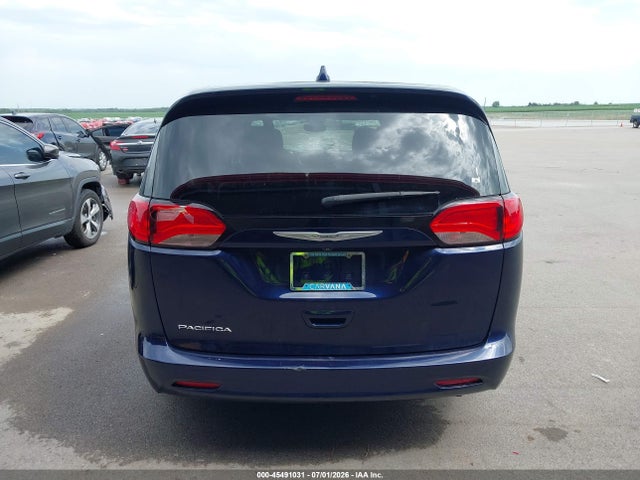 2017 Chrysler Pacifica Touring მანქანა იყიდება აუქციონზე, vin: 2C4RC1DG2HR578470, აუქციონის ნომერი: 45491031