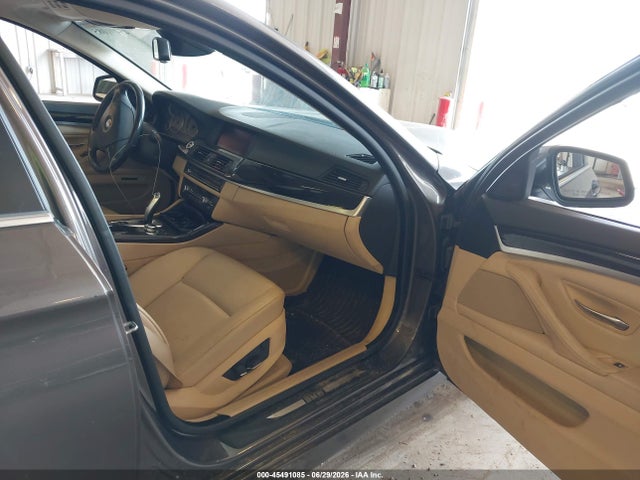 2011 Bmw 535i Xdrive მანქანა იყიდება აუქციონზე, vin: WBAFU7C53BC876784, აუქციონის ნომერი: 45491085
