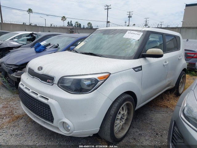 KIA Soul 2016 KNDJN2A22G7390926 Image 2