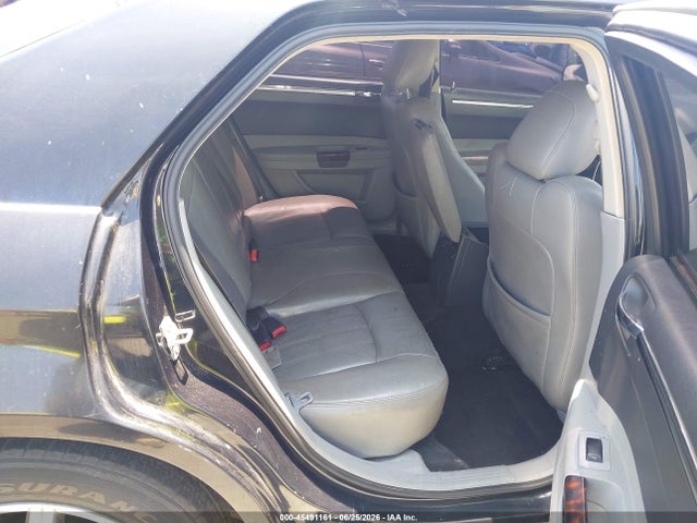 Auction sale of the 2007 Chrysler 300c, vin: 2C3KA63H77H821245, lot number: 45491161
