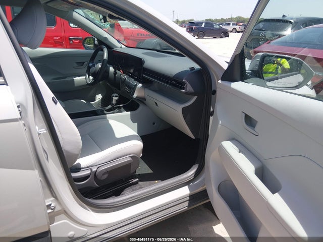 KM8HBCAB6SU338475 Hyundai Kona Sel