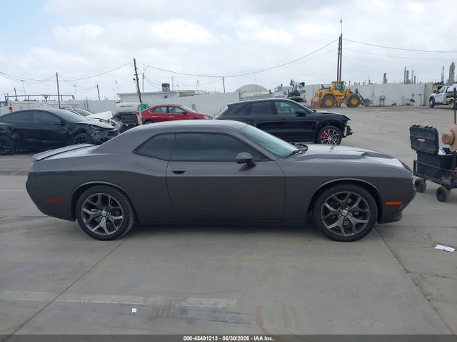 2C3CDZAG3FH855883 Dodge Challenger Sxt