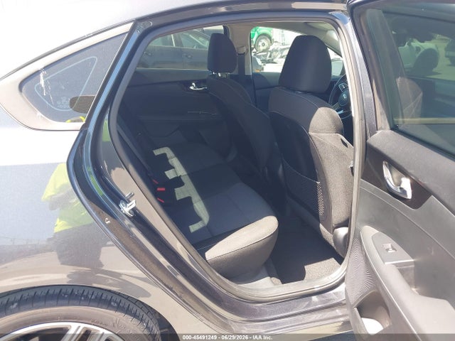 KIA FORTE S 2019 3KPF34AD3KE043011 Image 8