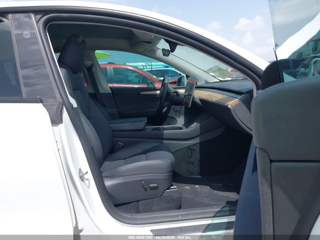 45491280 :رقم المزاد ، 7SAYGDEE1RA293643 vin ، 2024 Tesla Model Y Long Range Dual Motor All-wheel Drive مزاد بيع