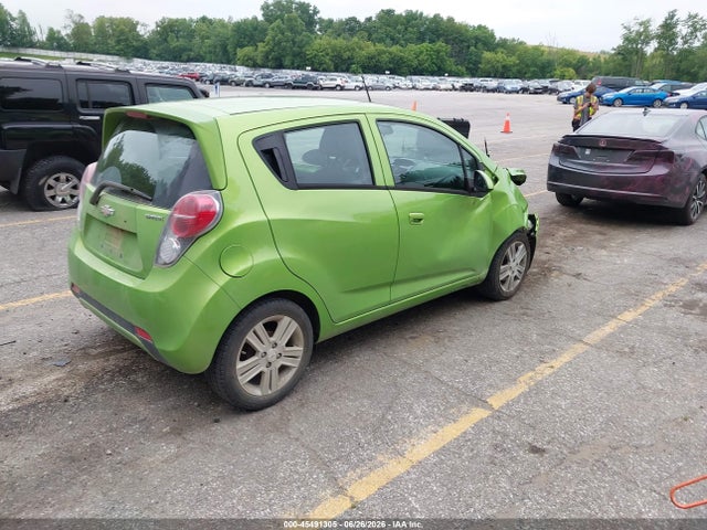 Chevrolet Spark 1lt Cvt 2015 KL8CD6S95FC750574 Image 4