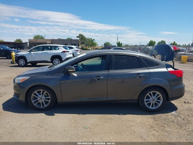 Ford FOCUS SE 2016 1FADP3F23GL250113 Image 14