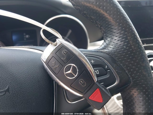 45491355 :رقم المزاد ، 55SWF4KB9FU075240 vin ، 2015 Mercedes-benz C 300 4matic مزاد بيع