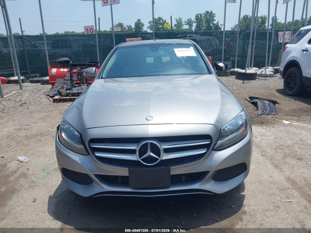 45491355 :رقم المزاد ، 55SWF4KB9FU075240 vin ، 2015 Mercedes-benz C 300 4matic مزاد بيع