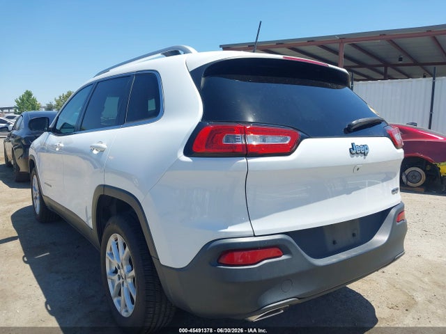 1C4PJLCXXJD518018 Jeep Cherokee Latitude Fwd