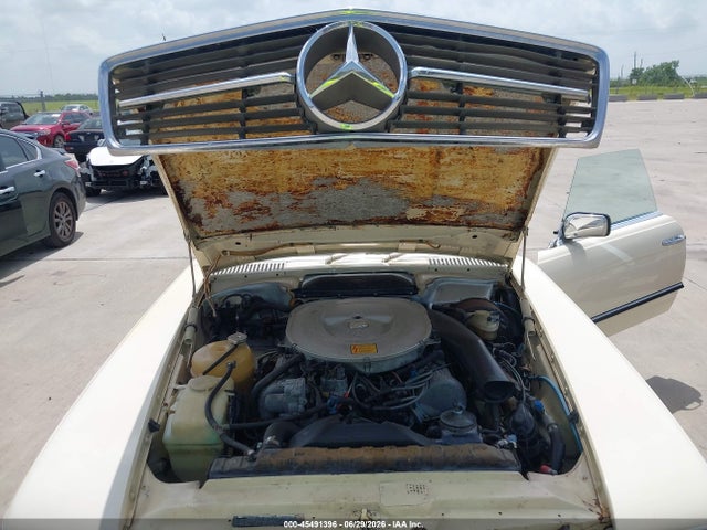 45491396 :رقم المزاد ، WDBBA45A5DB028190 vin ، 1983 Mercedes-benz 380 Sl مزاد بيع